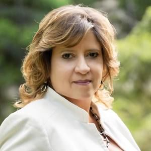 Meet your Posher, Lori